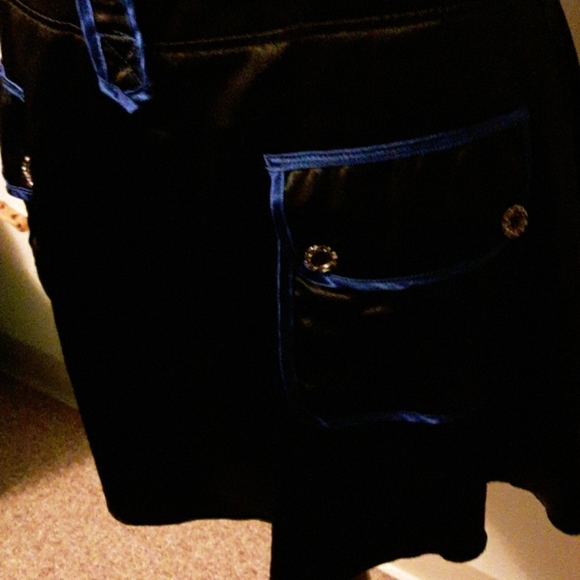 Minuet Black and Blue Pocket Dress - Picture 5 of 8